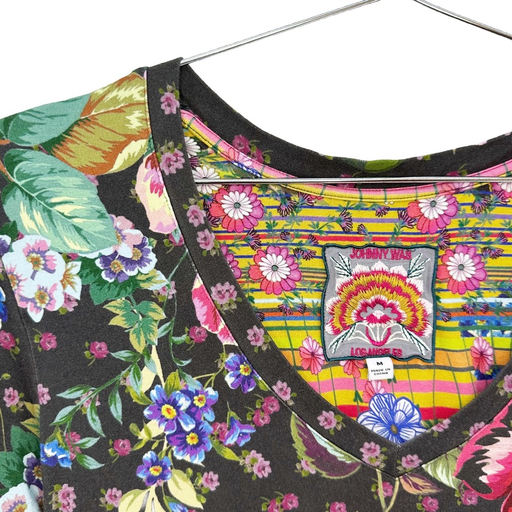 JOHNNY WAS Janie Favorite Boho Floral V-Neck Tee • Medium • gray, multi-color - Picture 2 of 7
